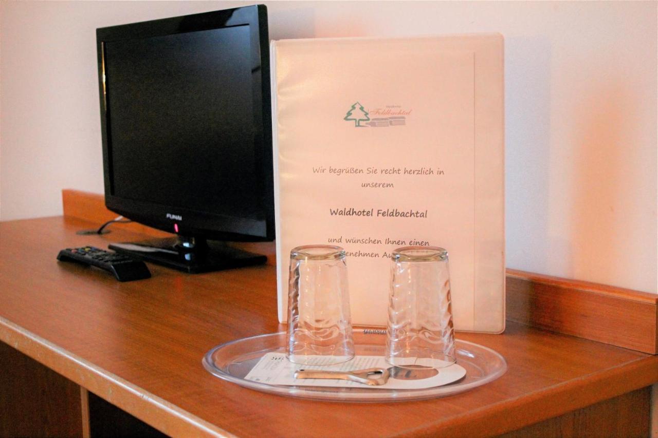 Waldhotel Feldbachtal Neuhaus am Rennweg Eksteriør billede