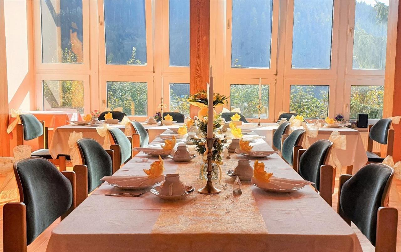 Waldhotel Feldbachtal Neuhaus am Rennweg Eksteriør billede